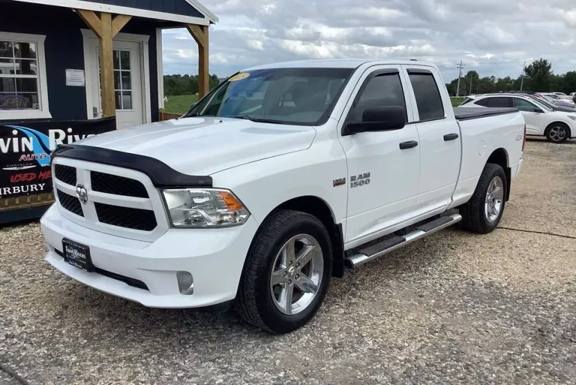 2015 Ram 1500 Express photo 1