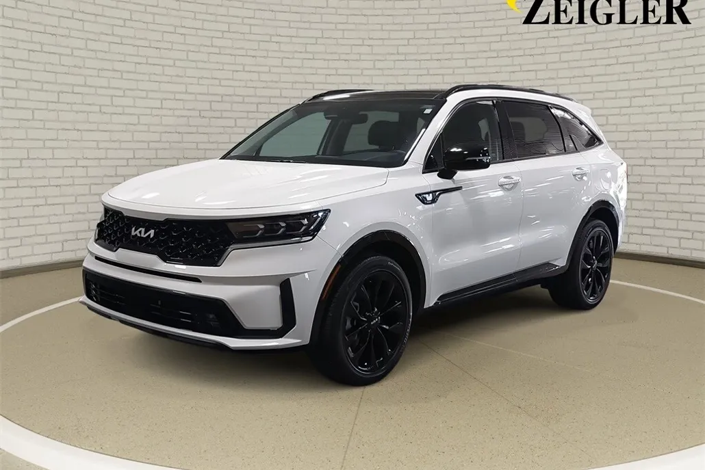 2023 Kia Sorento SX photo 1