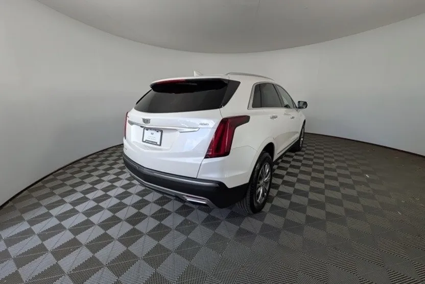 2023 Cadillac XT5 Premium Luxury photo 1
