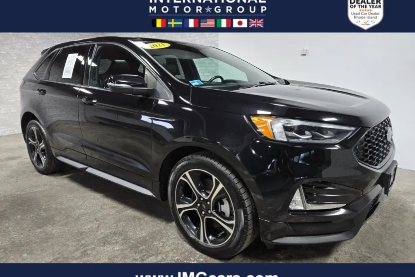 2021 Ford Edge ST photo 1
