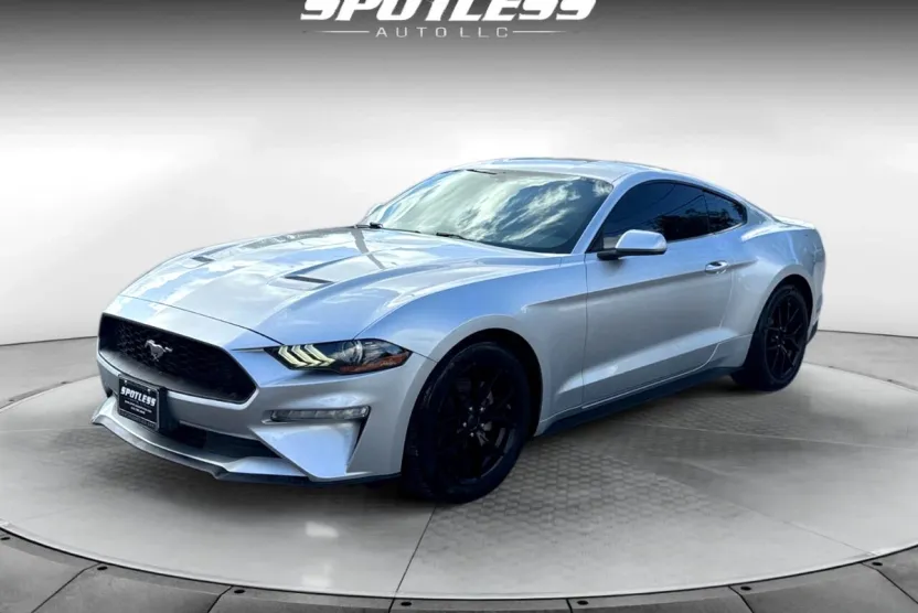 2018 Ford Mustang EcoBoost photo 1