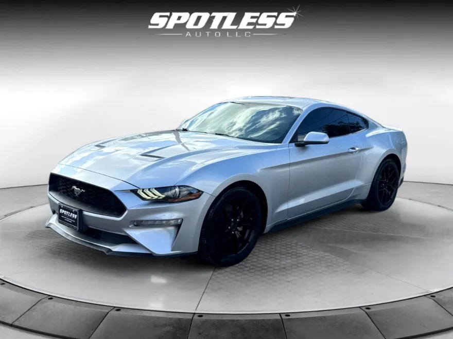 2018 Ford Mustang EcoBoost photo 1