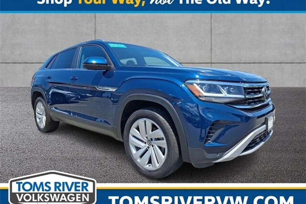 2023 Volkswagen Atlas Cross Sport V6 SE Technology photo 1