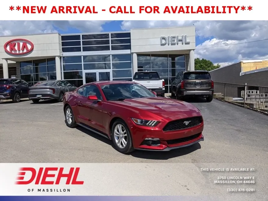 2015 Ford Mustang EcoBoost photo 1