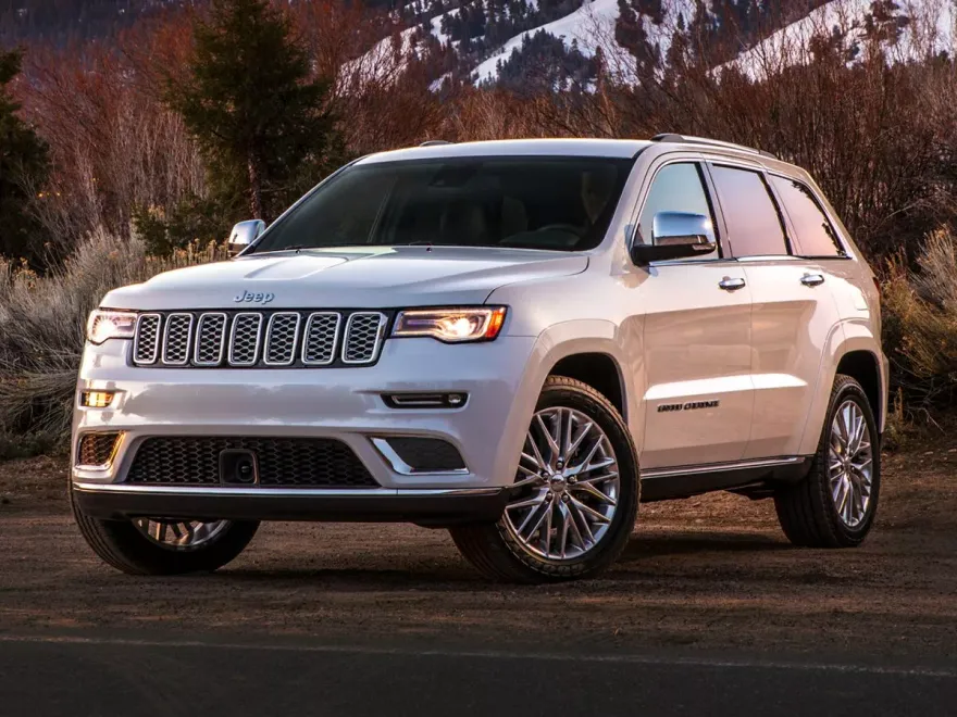 2020 Jeep Grand Cherokee Overland photo 1