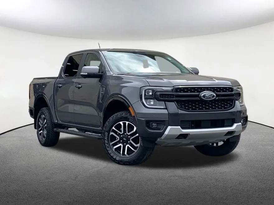 2024 Ford Ranger Lariat photo 1