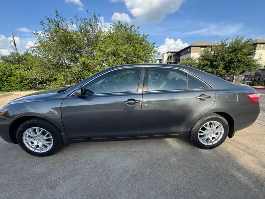 2007 Toyota Camry XLE V6 photo 1