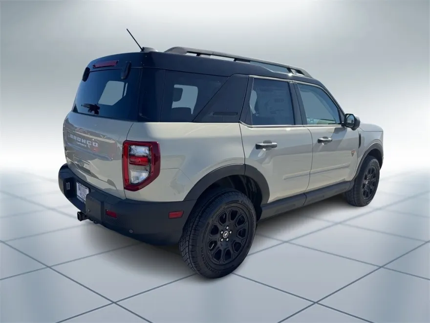 2025 Ford Bronco Sport Badlands photo 1