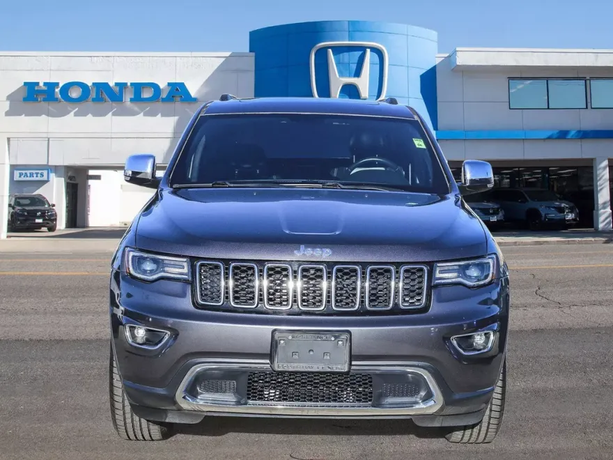 2017 Jeep Grand Cherokee Limited photo 1