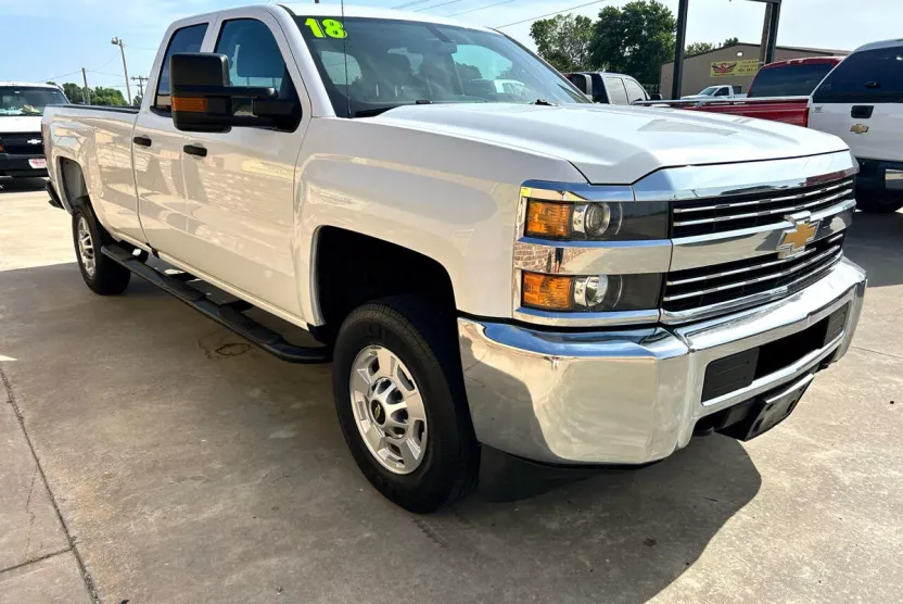 2018 Chevrolet Silverado 2500HD Work Truck photo 1