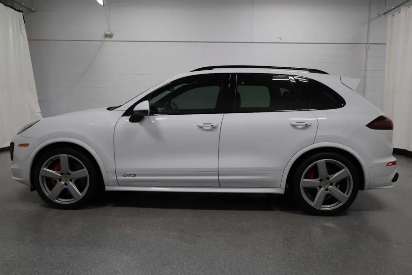 2018 Porsche Cayenne GTS photo 1