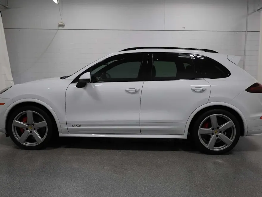 2018 Porsche Cayenne GTS photo 1