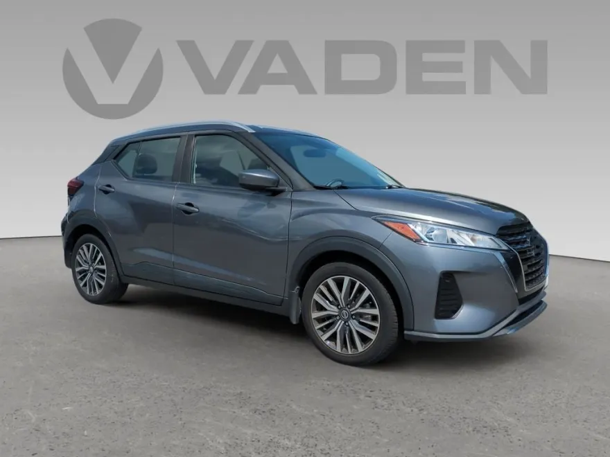 2021 Nissan Kicks SV photo 1