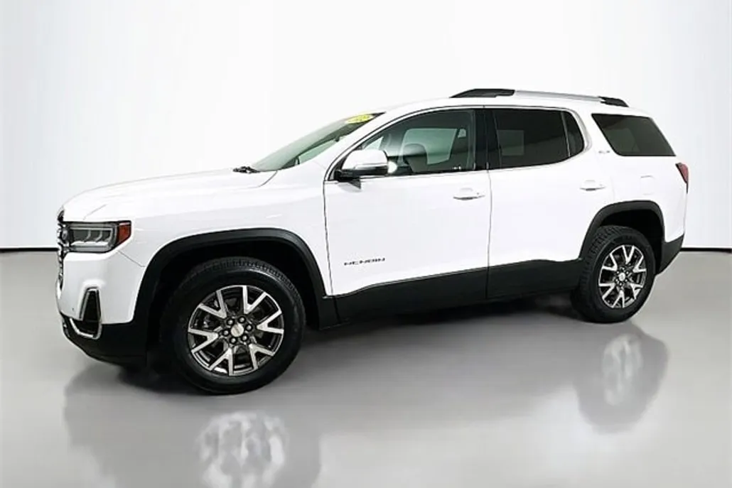 2022 Gmc Acadia SLE photo 1