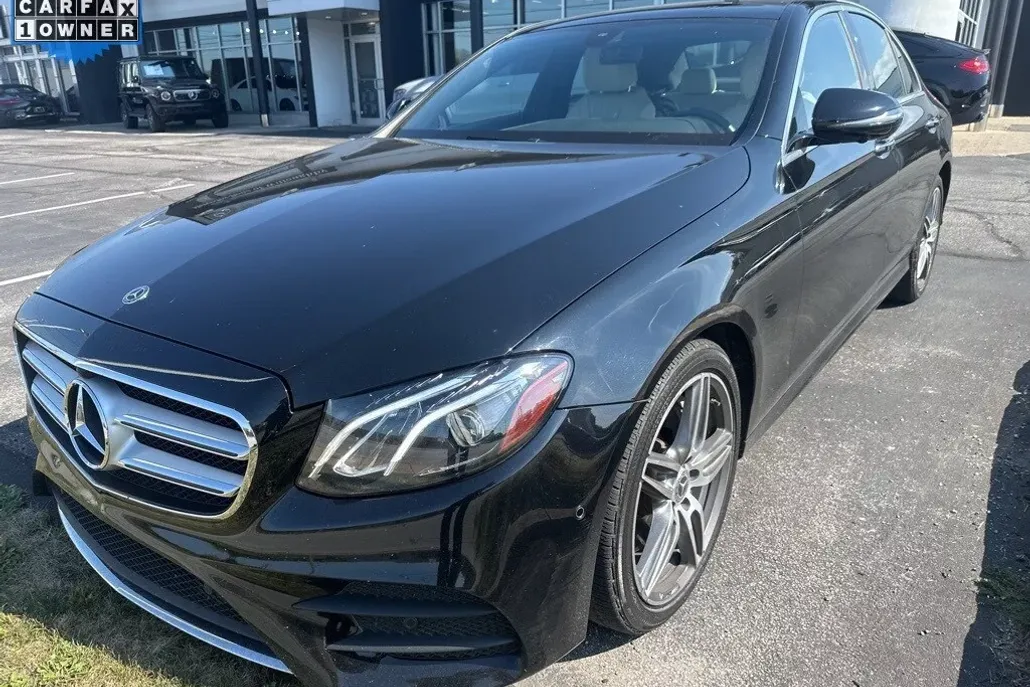 2020 Mercedes Benz E 350 Sedan photo 1