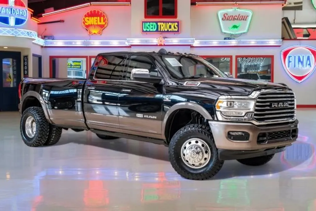2019 Ram 3500 Laramie Longhorn photo 1