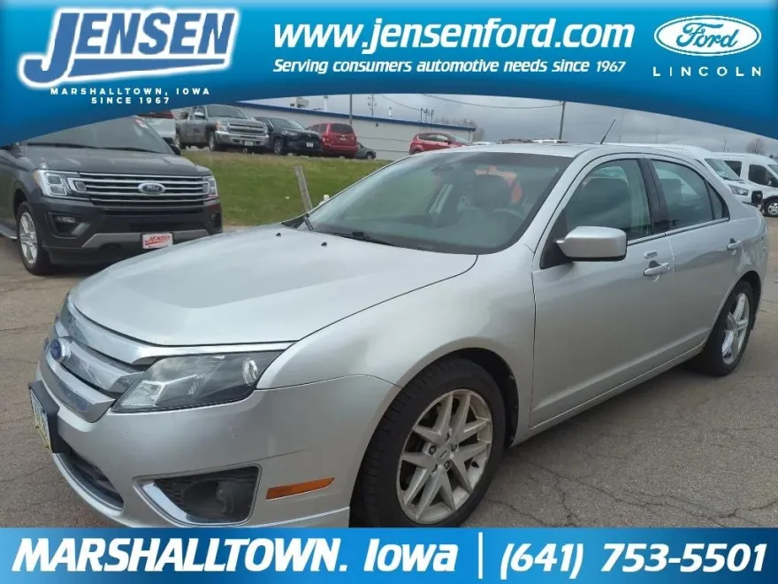 2012 Ford Fusion SEL photo 1