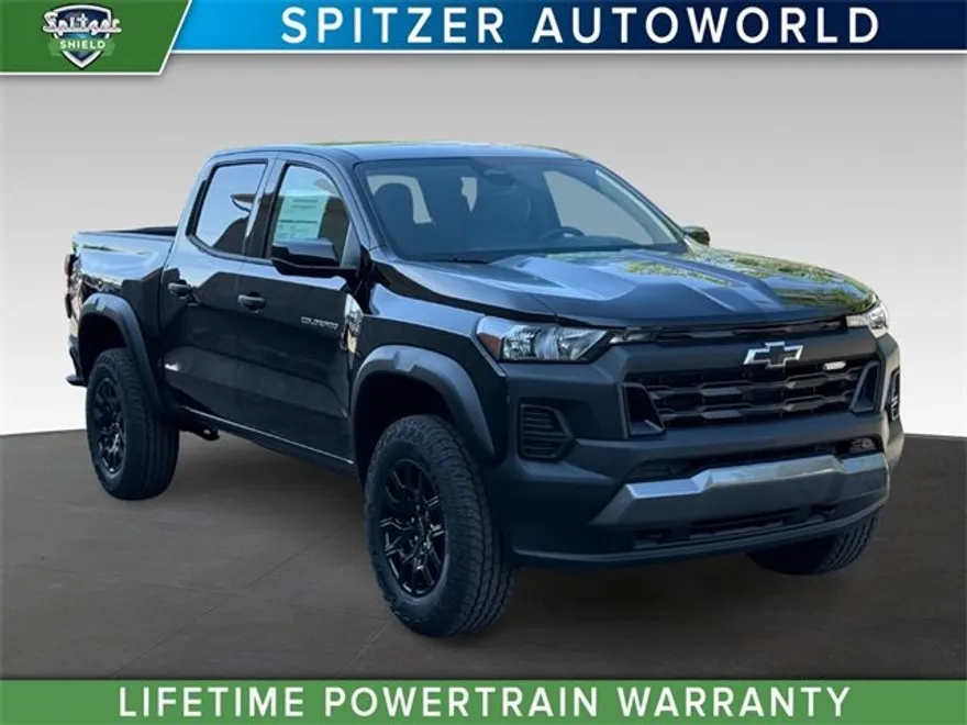 2026 Chevrolet Colorado Trail Boss photo 1