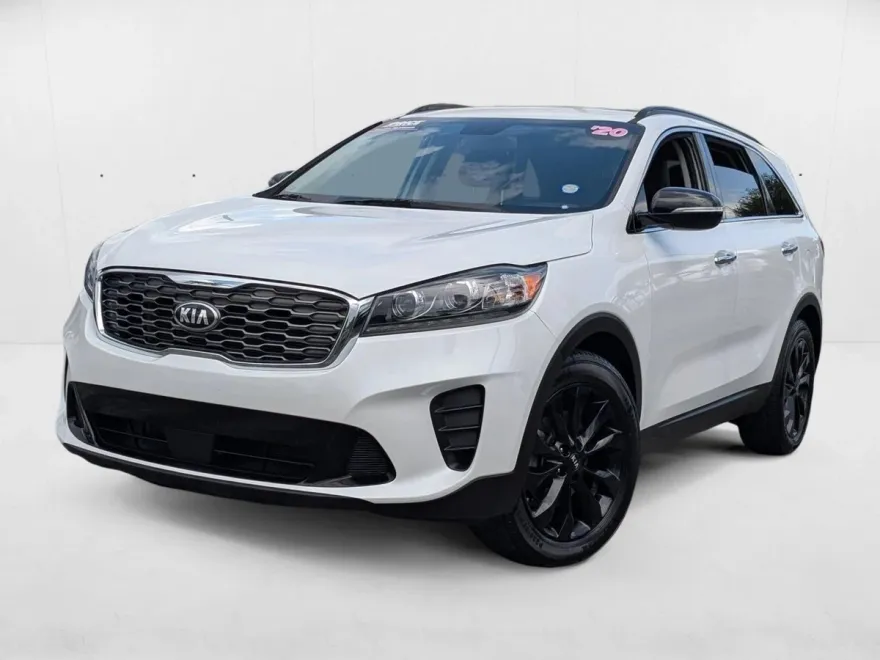 2020 Kia Sorento S photo 1