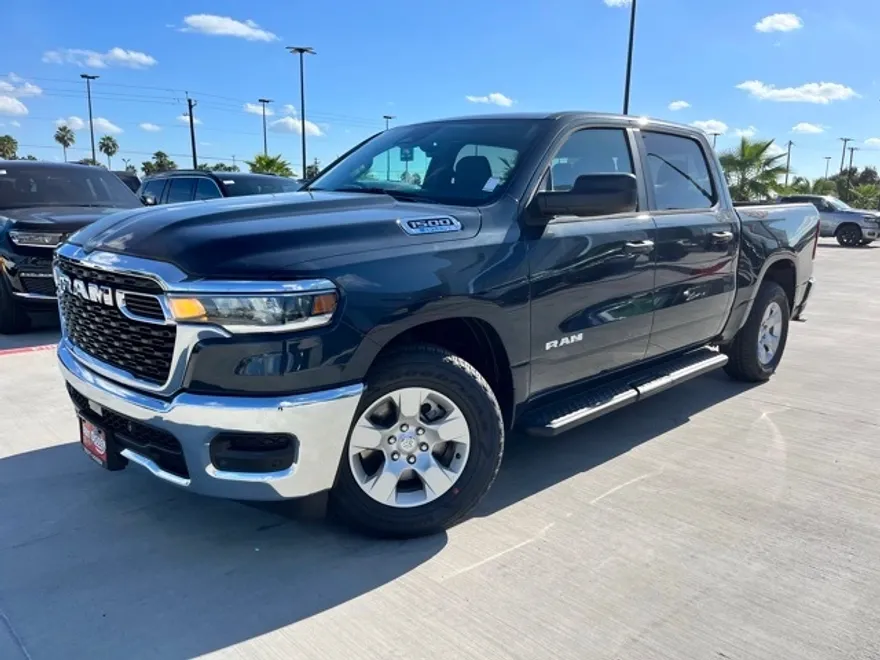 2025 Ram 1500 Tradesman photo 1