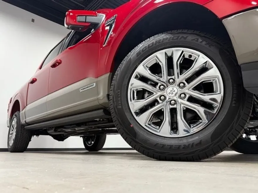 2025 Ford F-150 King Ranch photo 1