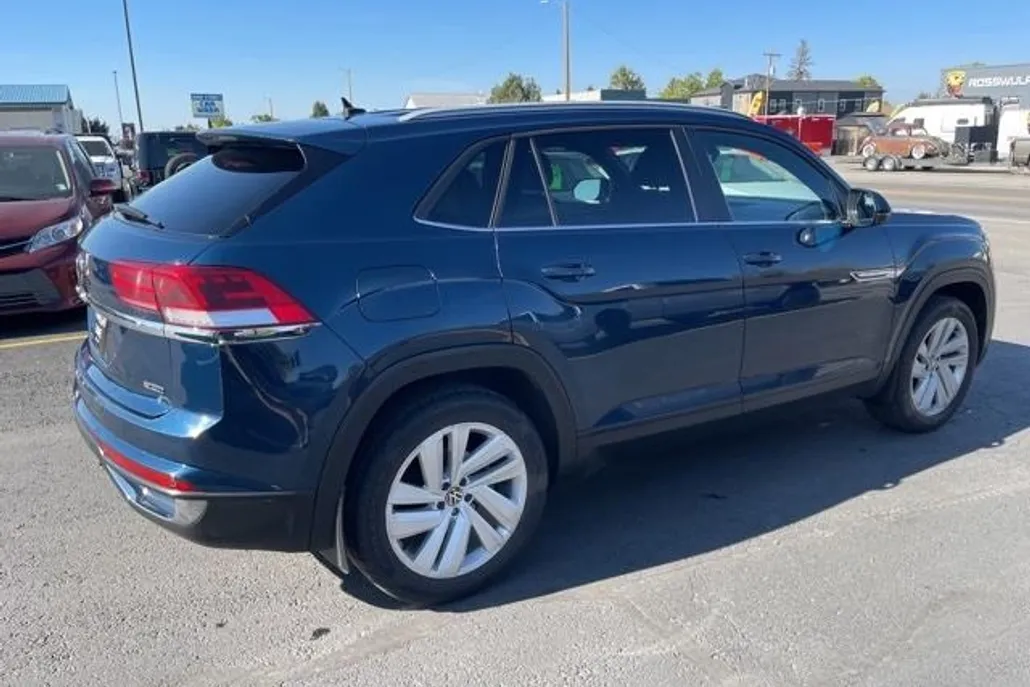 2020 Volkswagen Atlas Cross Sport V6 SE Technology photo 1