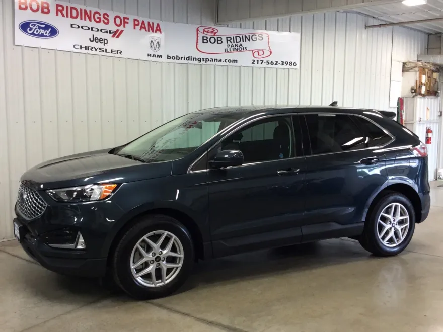 2024 Ford Edge SEL photo 1