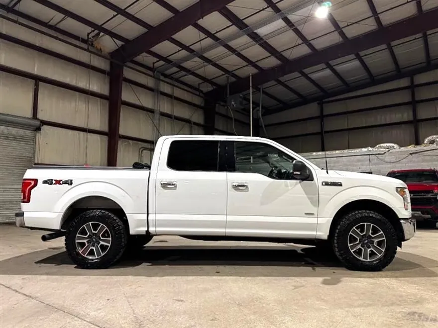 2016 Ford F-150 XLT photo 4