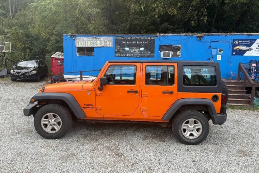 2013 Jeep Wrangler Unlimited Sport Freedom photo 1