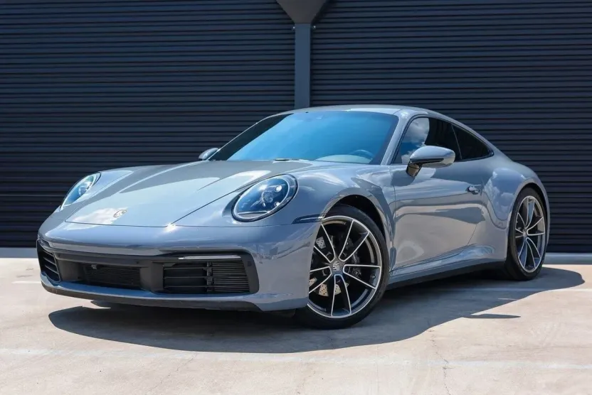 2024 Porsche 911 T 4 photo 1