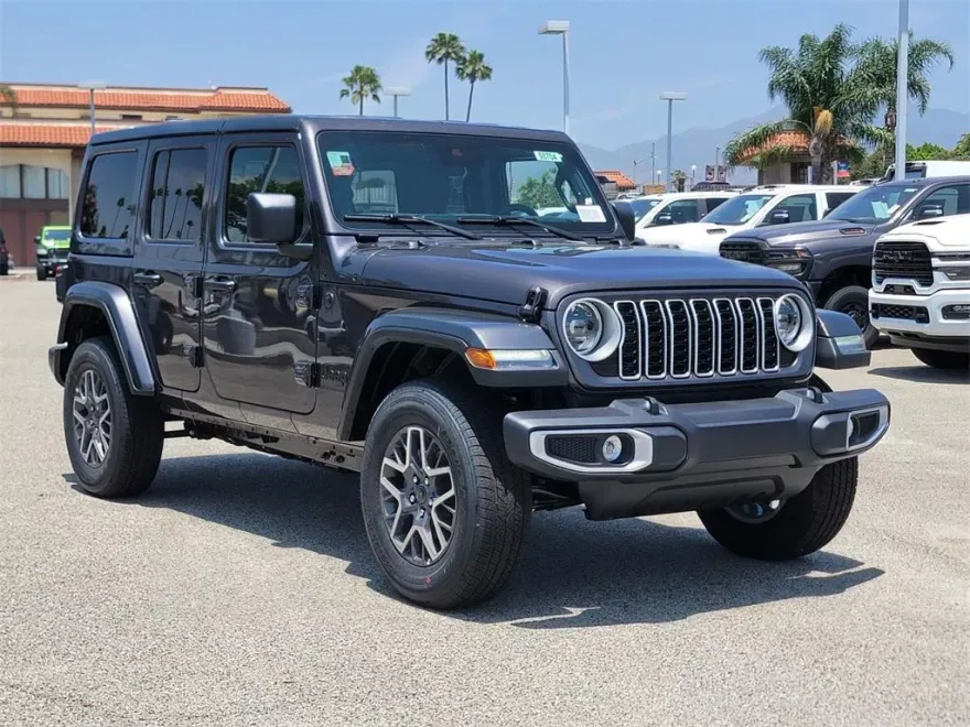 2025 Jeep Wrangler Sahara photo 1