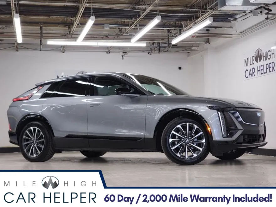 2024 Cadillac Lyriq Sport photo 1