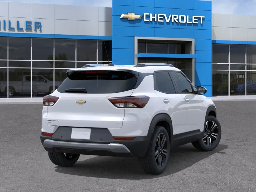 2026 Chevrolet Trailblazer LT photo 1
