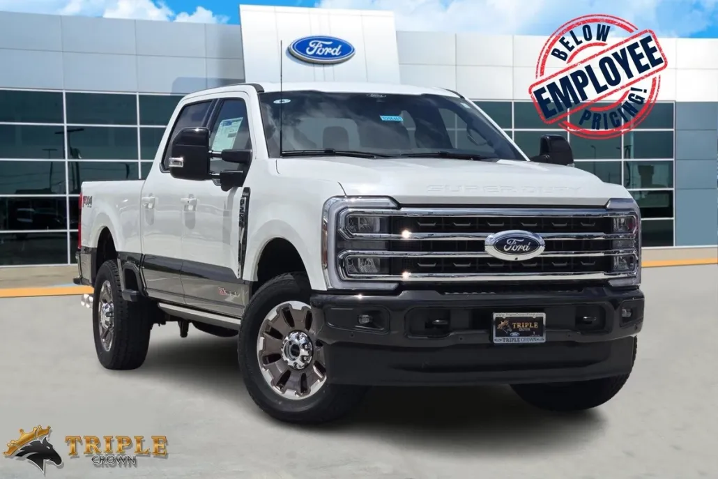 2025 Ford F-250 photo 1