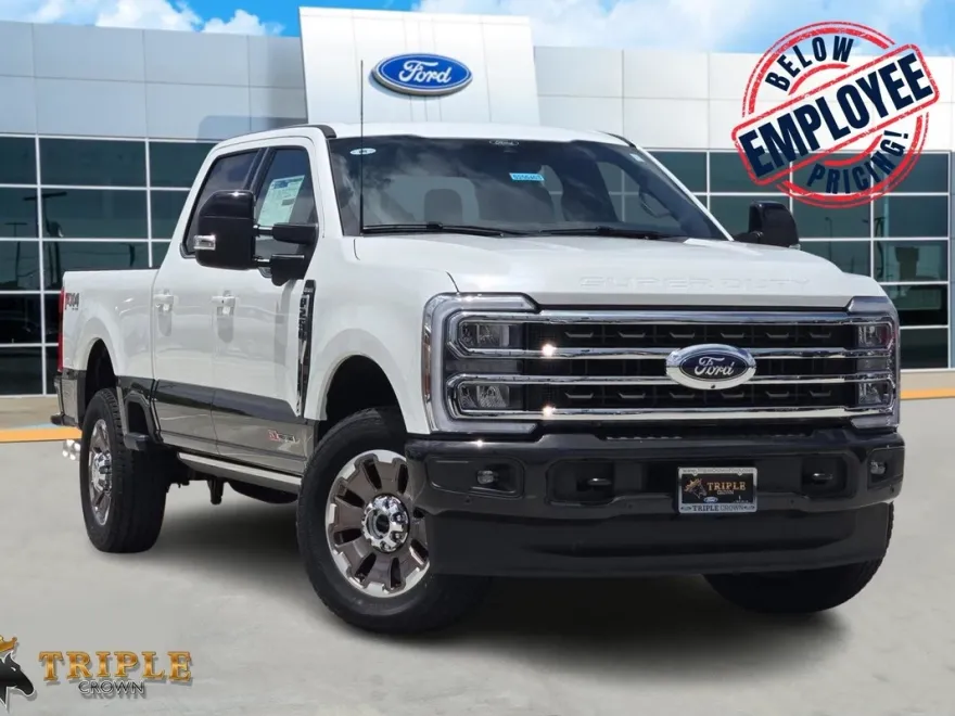2025 Ford F-250 photo 1