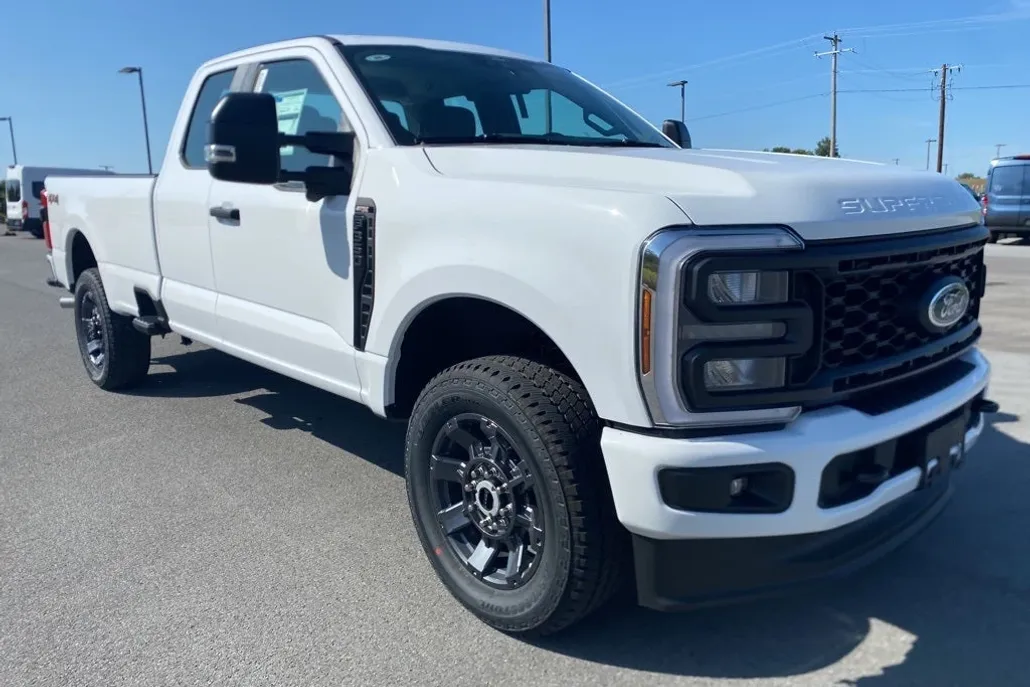 2026 Ford F-350 photo 1