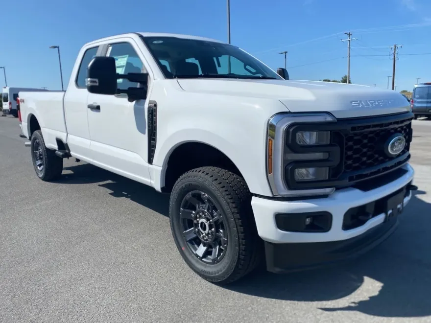2026 Ford F-350 photo 1