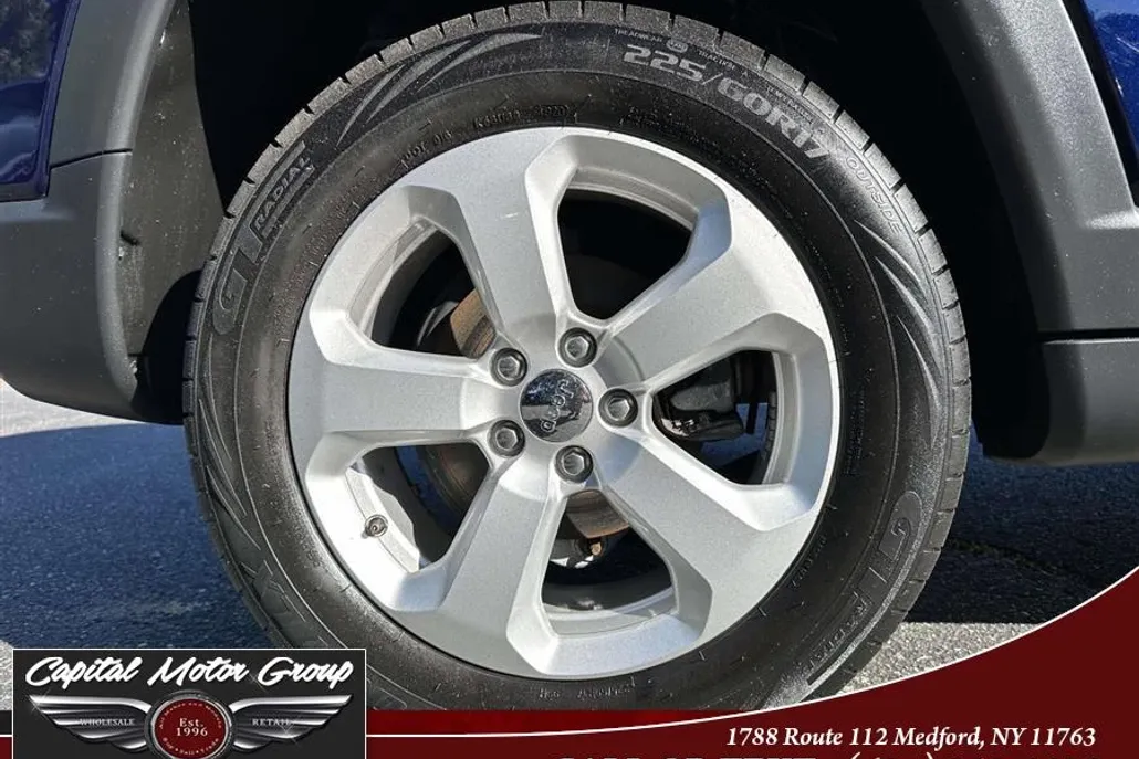 2018 Jeep Compass Latitude photo 1