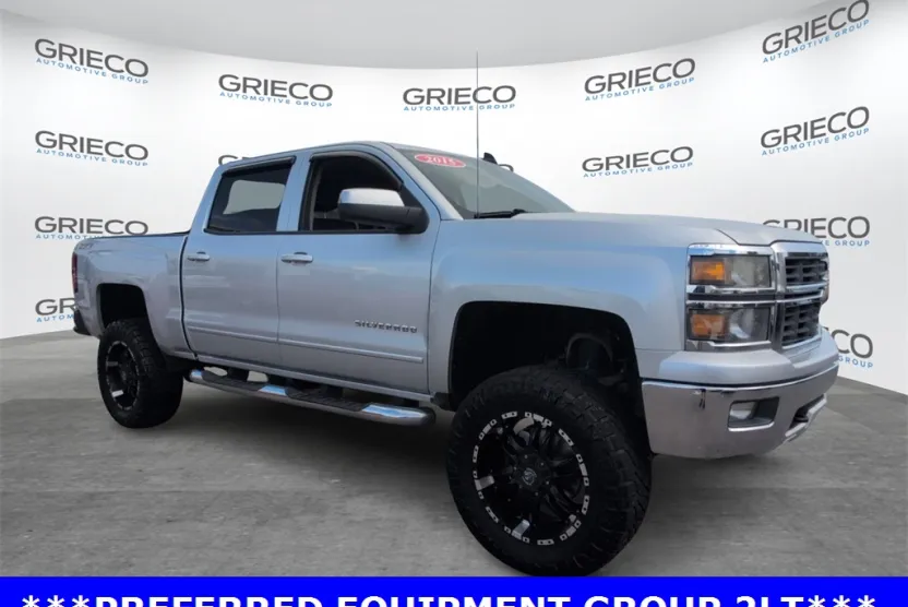 2015 Chevrolet Silverado 1500 LT photo 1