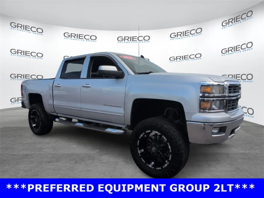 2015 Chevrolet Silverado 1500 LT photo 1