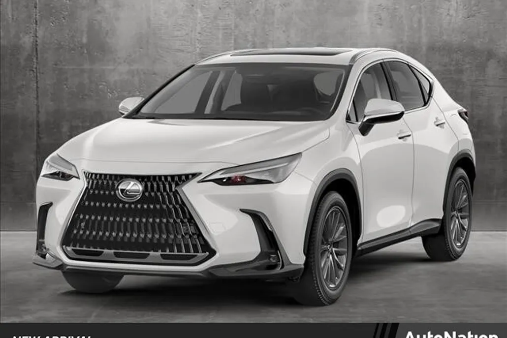 2024 Lexus NX 450h+ Luxury photo 1