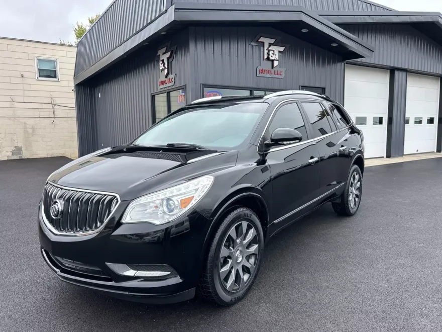 2017 Buick Enclave Leather photo 1