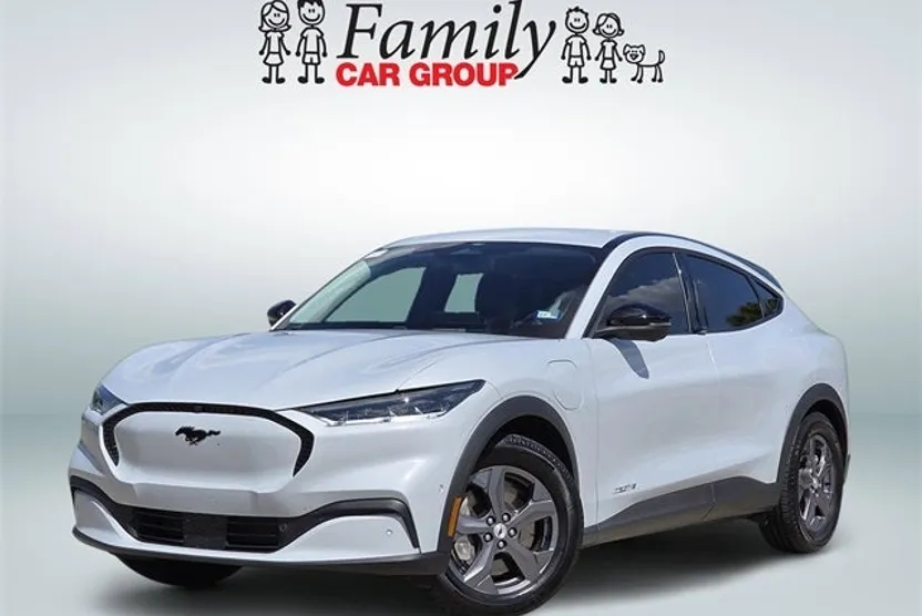 2023 Ford Mustang Mach-E Select photo 1