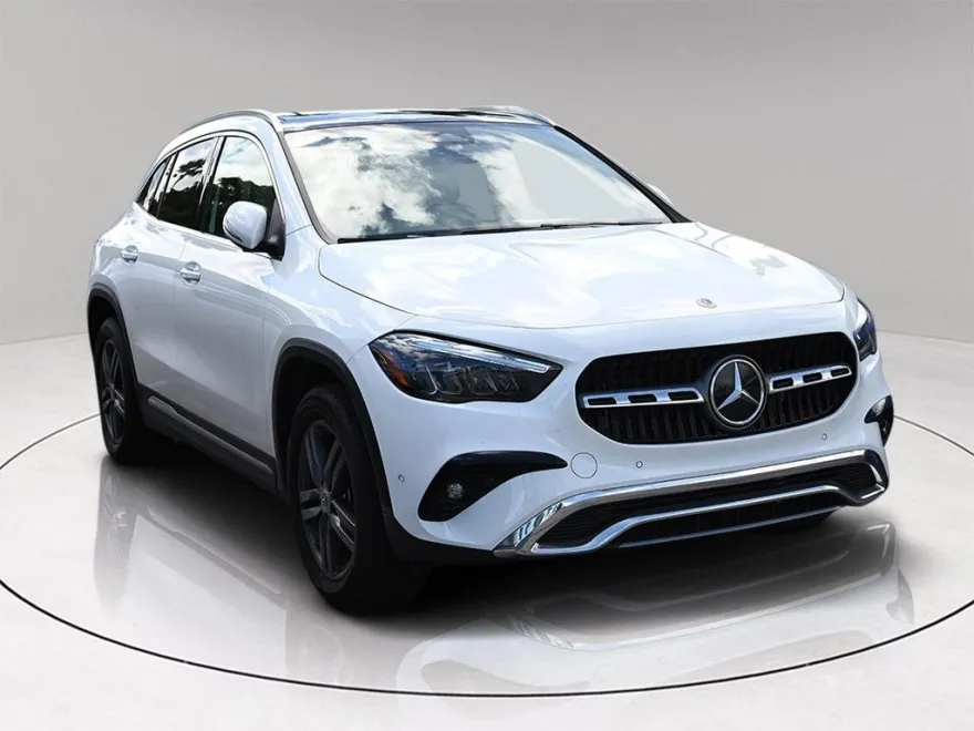 2025 Mercedes Benz GLA 250 photo 1
