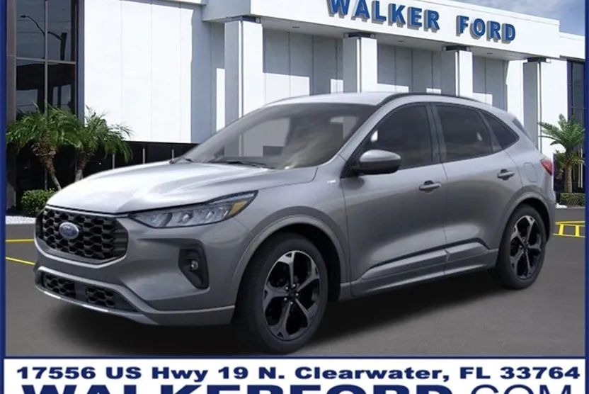 2024 Ford Escape ST-Line Select photo 1