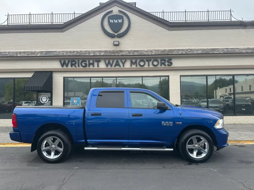 2016 Ram 1500 ST photo 1
