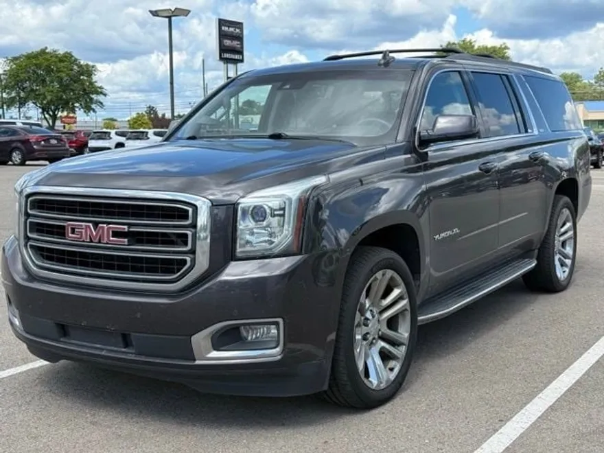 2016 Gmc Yukon XL SLT photo 1
