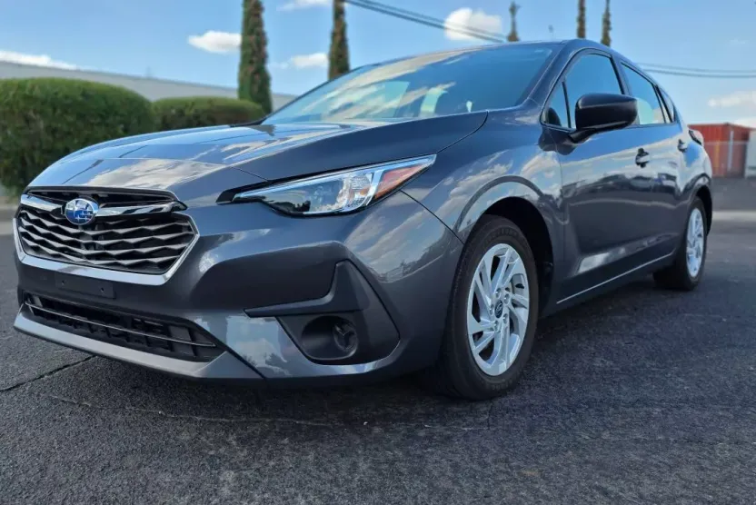2024 Subaru Impreza Base photo 1