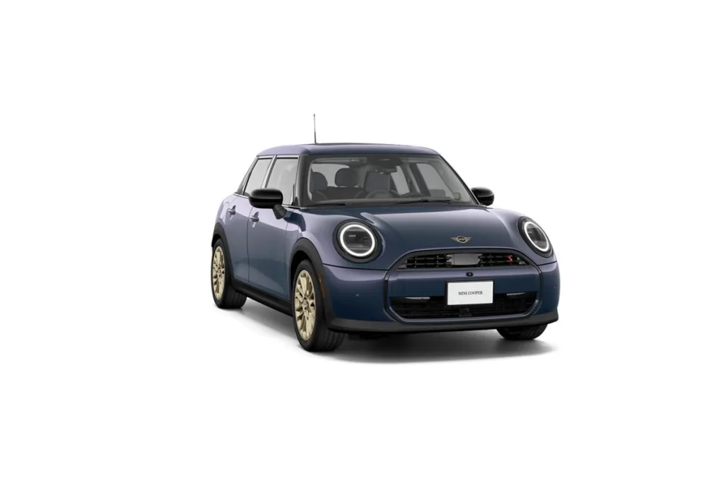2025 Mini Cooper 4 Door Hardtop Iconic photo 1