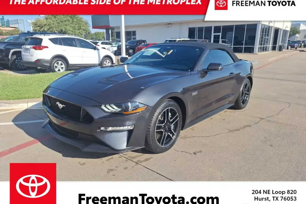 2023 Ford Mustang GT photo 1